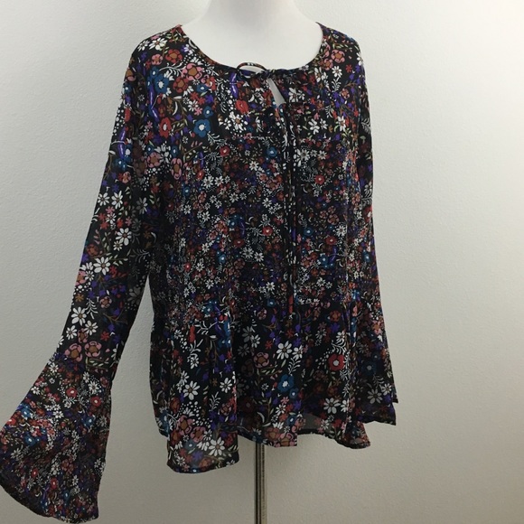 Japna Tops - 🎁 Boho Bell Sleeve Blouse